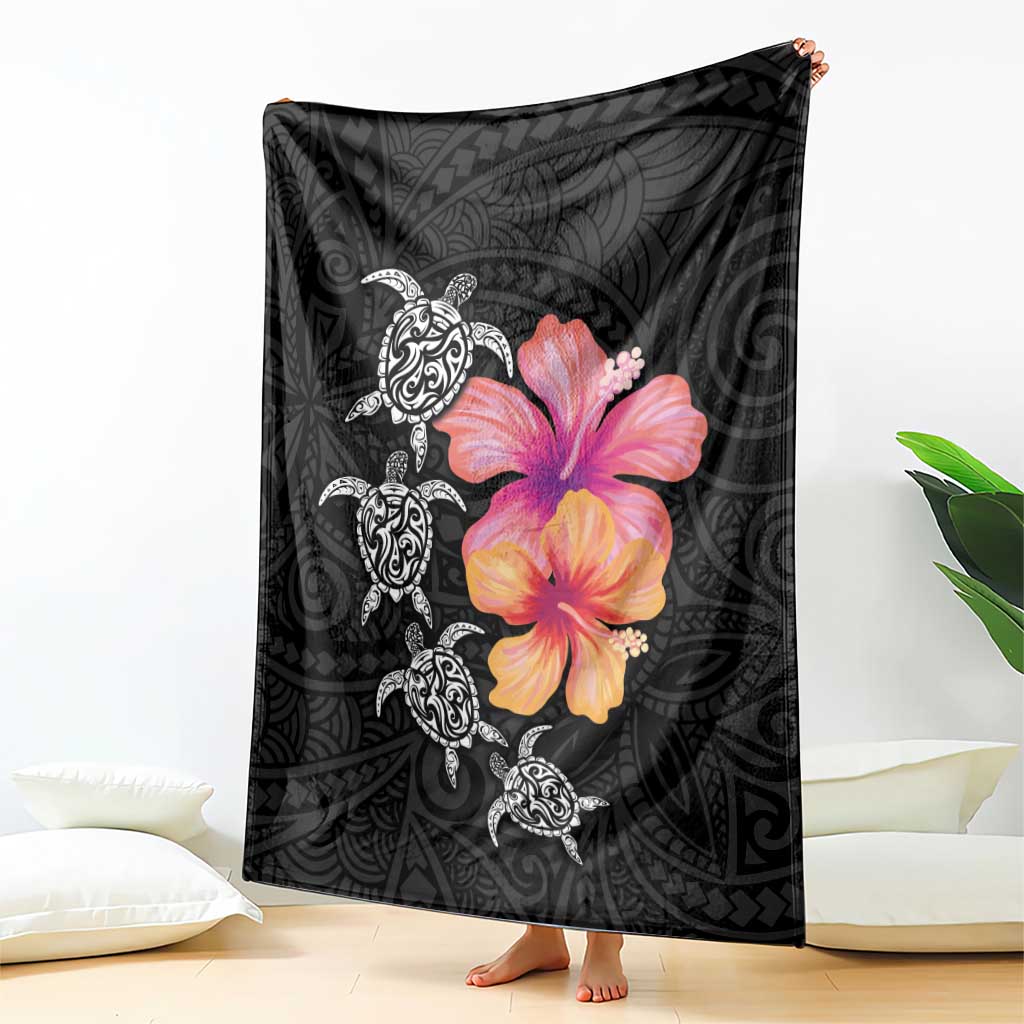Hawaiian Hibiscus Turtle Tribal Polynesian Pattern Blanket Black Color