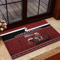 New Zealand Christmas Rubber Doormat Meri Kirihimete Aotearoa Warrior on Waka with Maori Art Tattoo