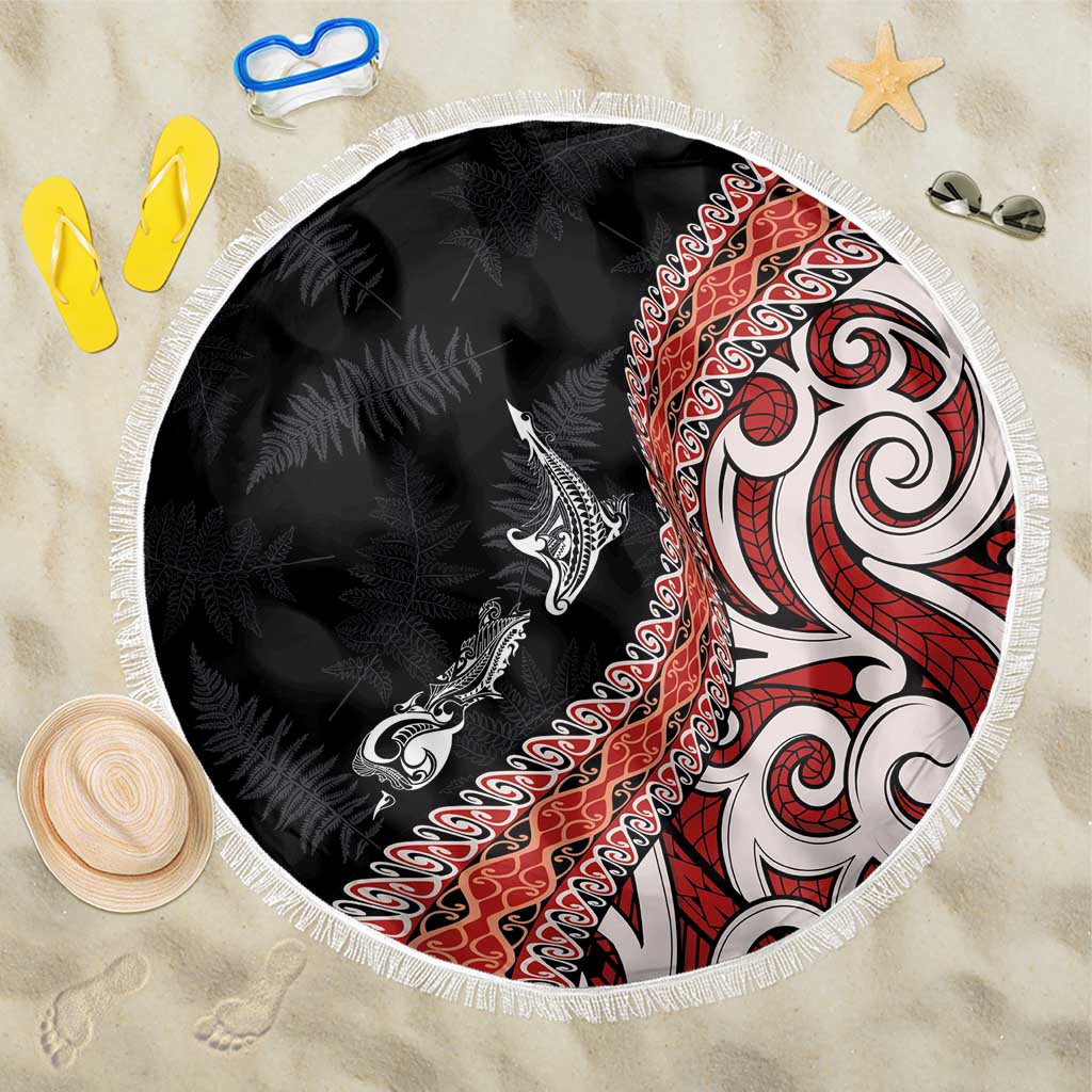 Aotearoa Maori Stylized Koru - Silver Ferns Beach Blanket