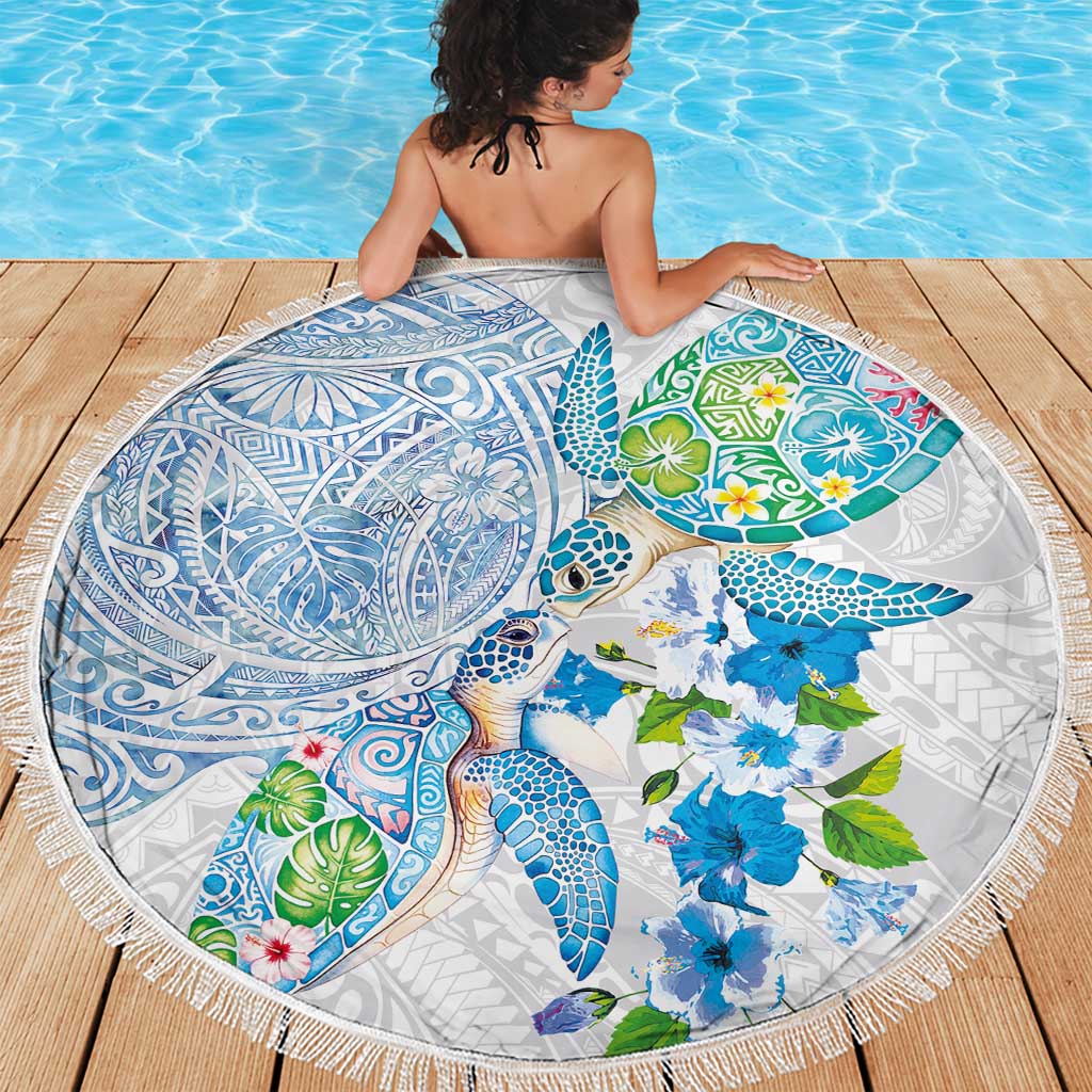 Hawaiian Couple Turtles Honi Beach Blanket Polynesian Art Motifs and Hibiscus White Blue Color - Polynesian Pride