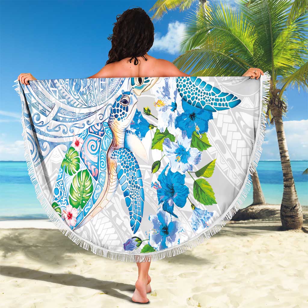 Hawaiian Couple Turtles Honi Beach Blanket Polynesian Art Motifs and Hibiscus White Blue Color - Polynesian Pride