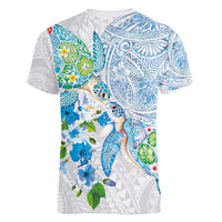 Hawaiian Couple Turtles Honi Women V-Neck T-Shirt Polynesian Art Motifs and Hibiscus White Blue Color - Polynesian Pride