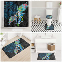Hawaiian Couple Turtles Honi Bathroom Set Polynesian Art Motifs and Hibiscus Black Blue Color - Polynesian Pride