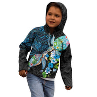 Hawaiian Couple Turtles Honi Kid Hoodie Polynesian Art Motifs and Hibiscus Black Blue Color - Polynesian Pride