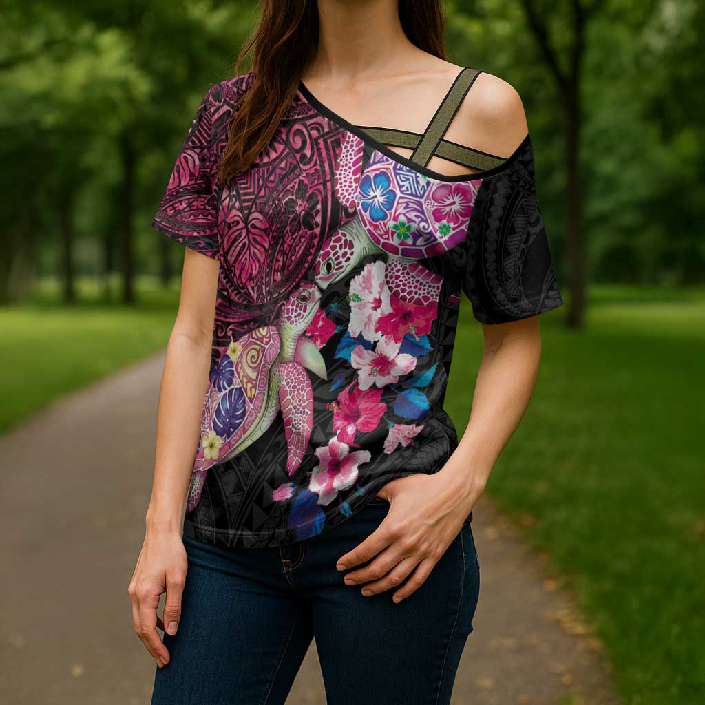 Hawaiian Couple Turtles Honi Cross Shoulder Shirt Polynesian Art Motifs and Hibiscus Black Red Color - Polynesian Pride
