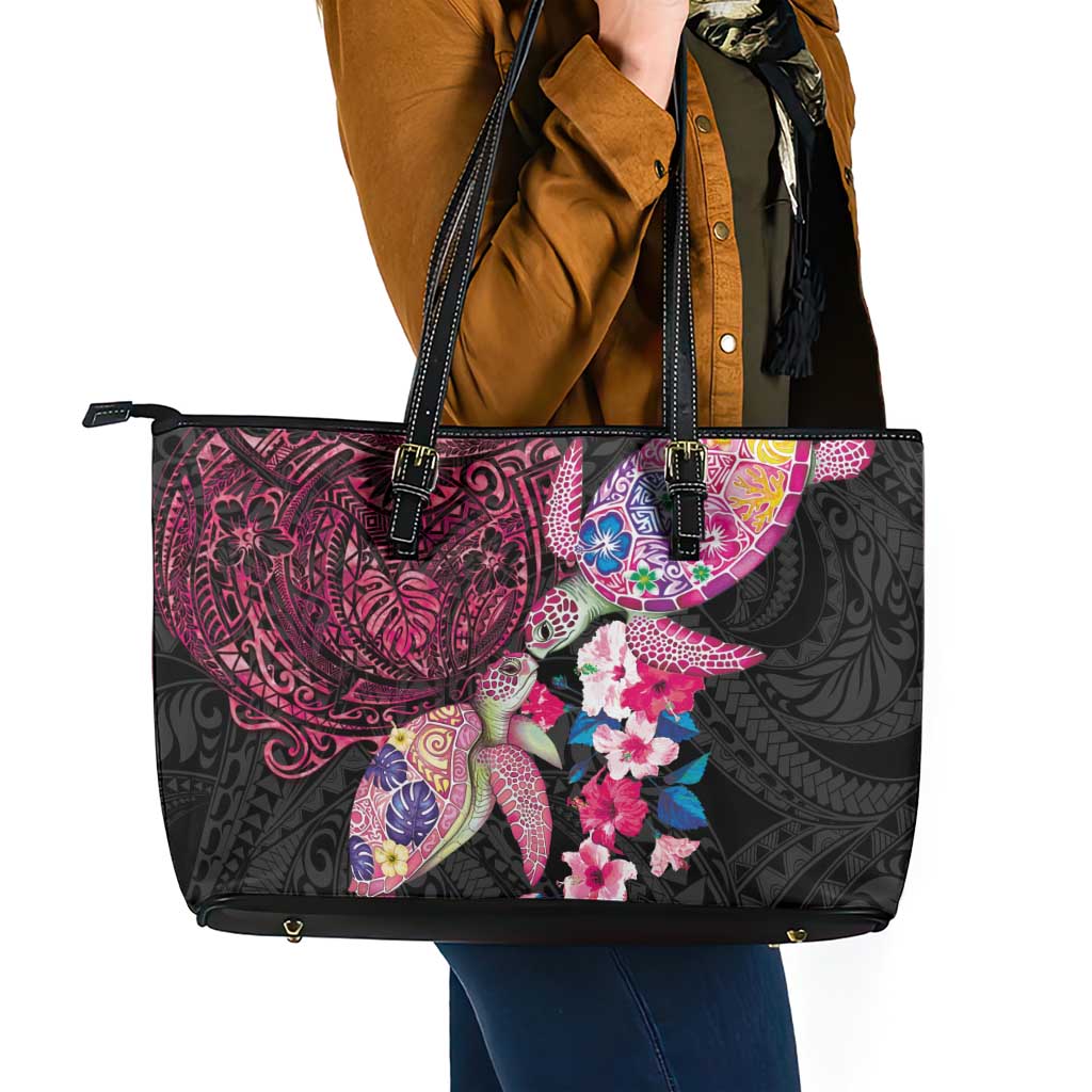 Hawaiian Couple Turtles Honi Leather Tote Bag Polynesian Art Motifs and Hibiscus Black Red Color - Polynesian Pride