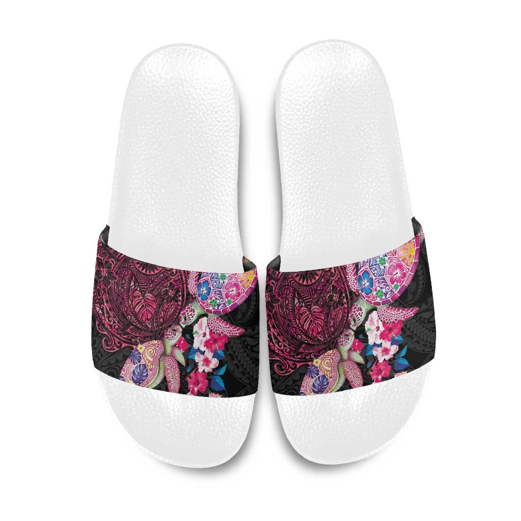 Hawaiian Couple Turtles Honi Slide Sandals Polynesian Art Motifs and Hibiscus Black Red Color - Polynesian Pride