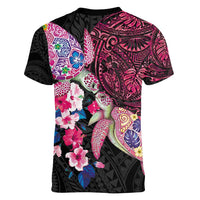 Hawaiian Couple Turtles Honi Women V-Neck T-Shirt Polynesian Art Motifs and Hibiscus Black Red Color - Polynesian Pride