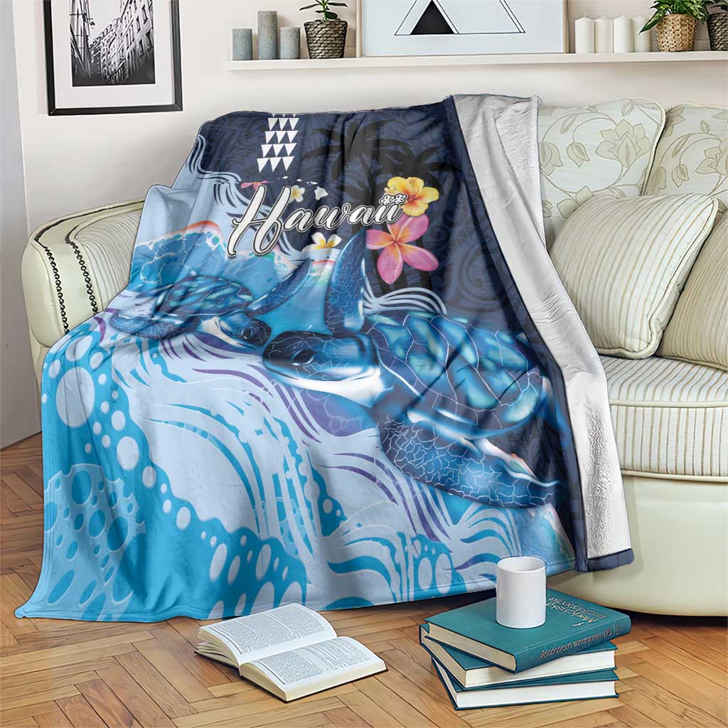 Hawaiian Honu Honi Ihu Blanket With Plumeria and Kakau Art Pattern