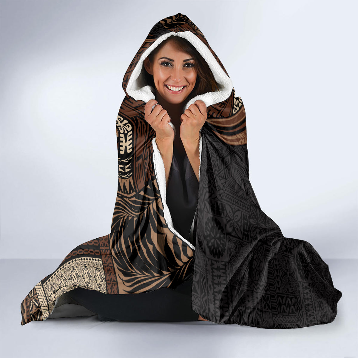 Samoa Siapo Motif and Tapa Pattern Half Style Hooded Blanket Black Color LT03 - Polynesian Pride