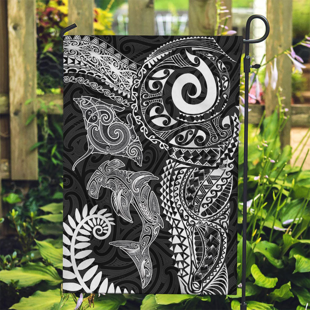 Aotearoa Maori Sea Animals Tribal Garden Flag Manta Ray and Shark Moko Pattern Black Color LT03 Garden Flag Black - Polynesian Pride