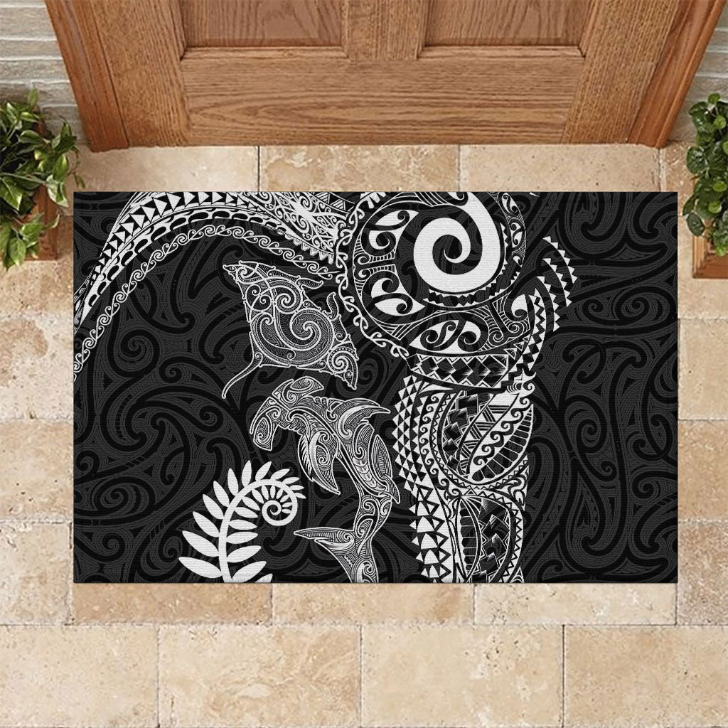 Aotearoa Maori Sea Animals Tribal Rubber Doormat Manta Ray and Shark Moko Pattern Black Color LT03 Black - Polynesian Pride