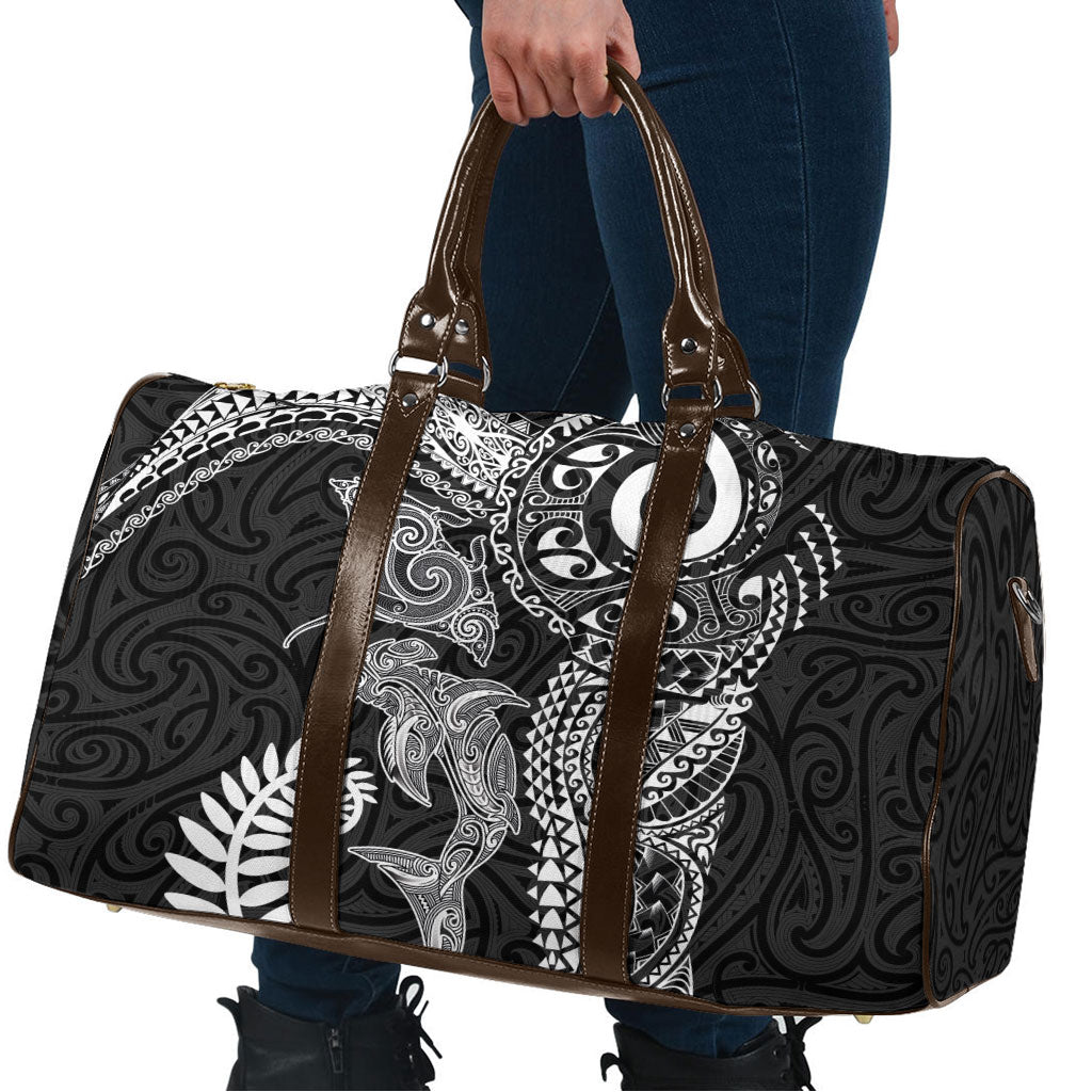 Aotearoa Maori Sea Animals Tribal Travel Bag Manta Ray and Shark Moko Pattern Black Color LT03 - Polynesian Pride