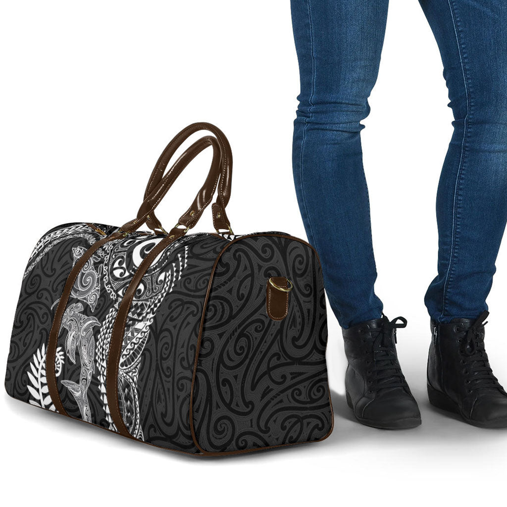 Aotearoa Maori Sea Animals Tribal Travel Bag Manta Ray and Shark Moko Pattern Black Color LT03 - Polynesian Pride
