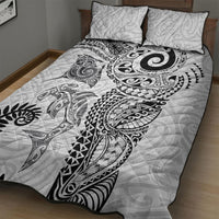 Aotearoa Maori Sea Animals Tribal Quilt Bed Set Manta Ray and Shark Moko Pattern White Color
