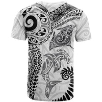 Aotearoa Maori Sea Animals Tribal T Shirt Manta Ray and Shark Moko Pattern White Color LT03 - Polynesian Pride