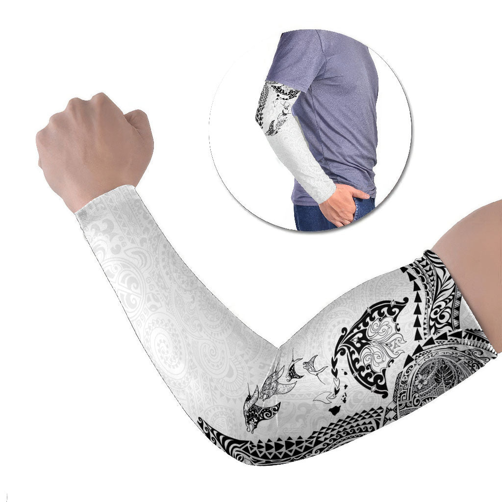 Hawaiian Manta Ray Tribal Arm Sleeves Polynesian Art Motifs White Color LT03 Set of 2 White - Polynesian Pride
