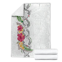 Hawaii DNA Kakau Tattoo Blanket with Plumeria and Hibiscus Tropical Plants White Color