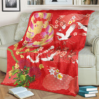 Hawaiian and Japanese Culture Together Blanket Kakau Tribal Pattern and Irezumi Art Red Color