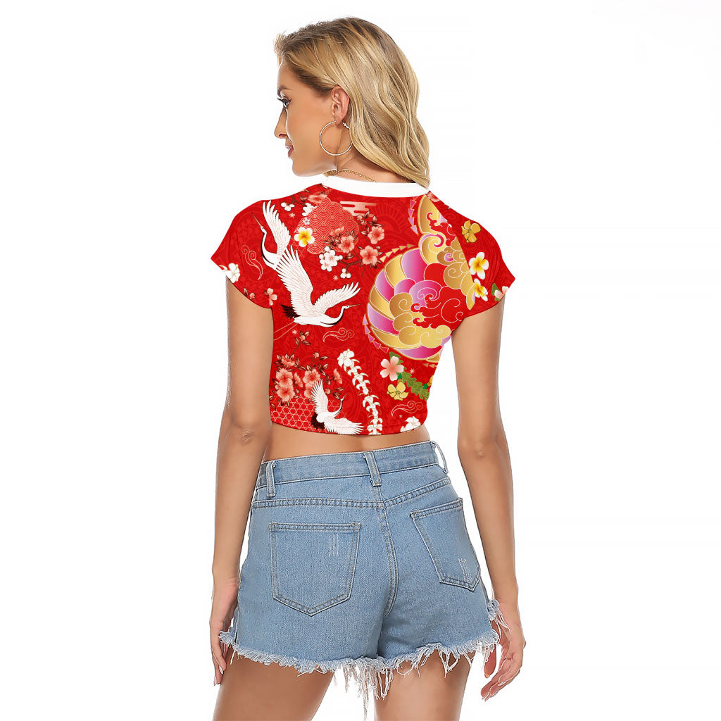 Hawaiian and Japanese Culture Together Raglan Cropped T Shirt Kakau Tribal Pattern and Irezumi Art Red Color