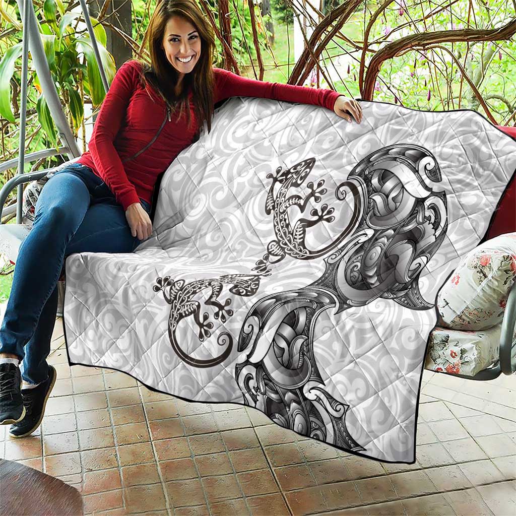 New Zealand Gecko Maori Art Tattoo Quilt White Color LT03 - Polynesian Pride