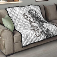 New Zealand Gecko Maori Art Tattoo Quilt White Color LT03 - Polynesian Pride