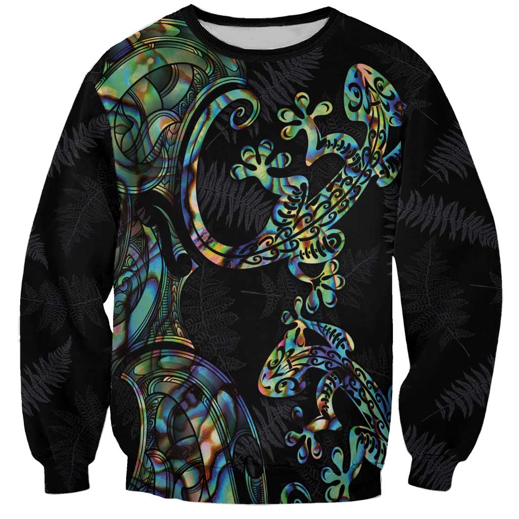 New Zealand Gecko Maori Art Tattoo Sweatshirt Silver Fern and Paua Shell Mode LT03 Unisex Black - Polynesian Pride
