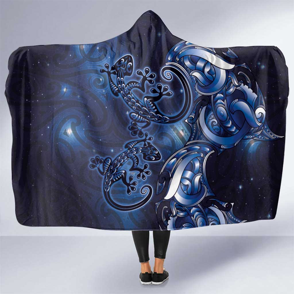 New Zealand Gecko Maori Art Tattoo Hooded Blanket Matariki Mode LT03 One Size Blue - Polynesian Pride