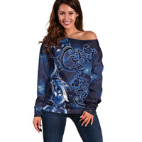 New Zealand Gecko Maori Art Tattoo Off Shoulder Sweater Matariki Mode LT03 Women Blue - Polynesian Pride