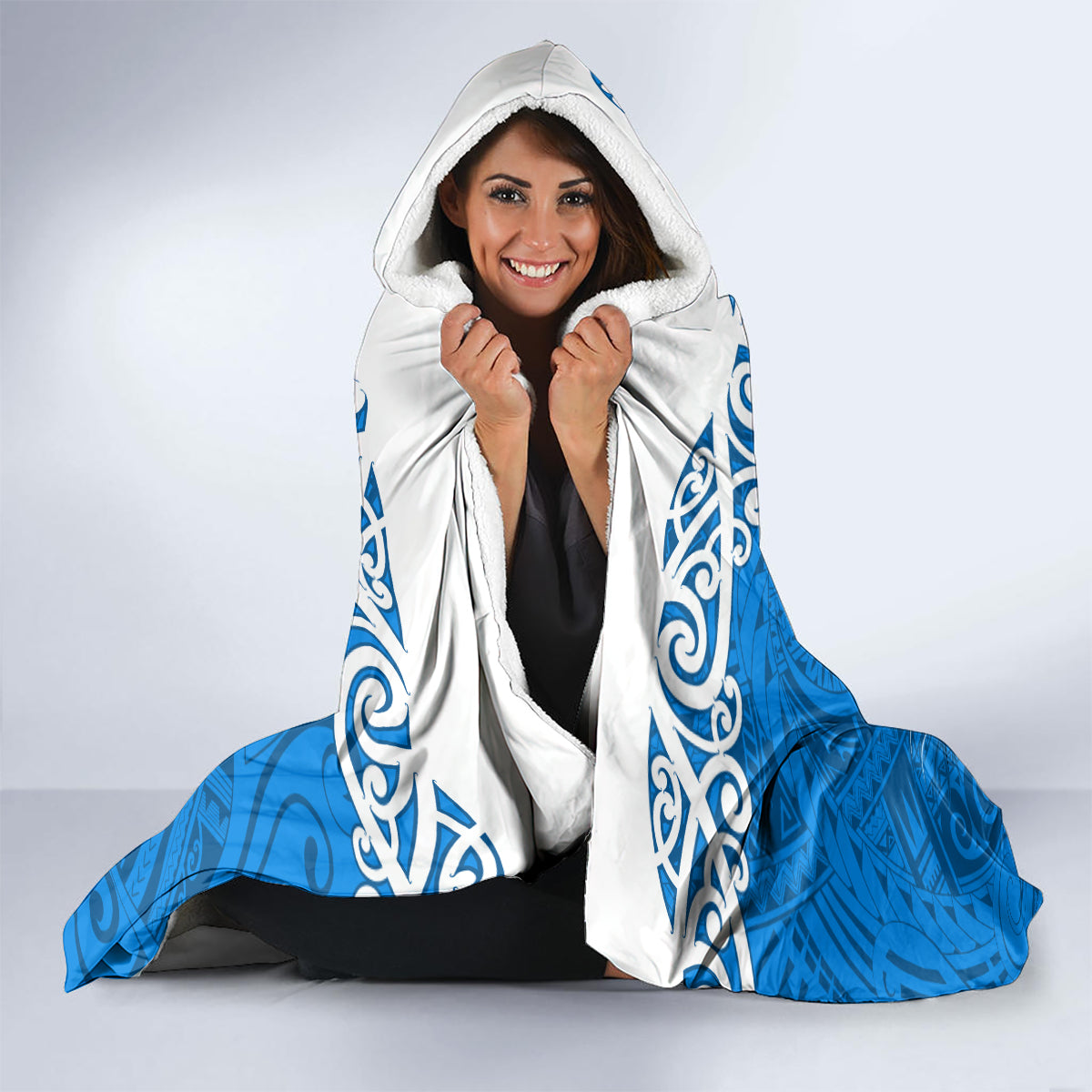 Custom New Zealand Womens Day Hooded Blanket Traditional Maori Woman Polynesian Pattern Blue Color LT03 - Polynesian Pride