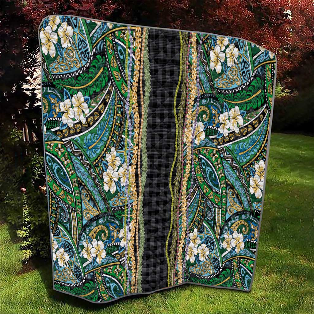 Hawaiian Art Flower Tribal with Lei Quilt Palaka Pattern Black Color - Polynesian Pride
