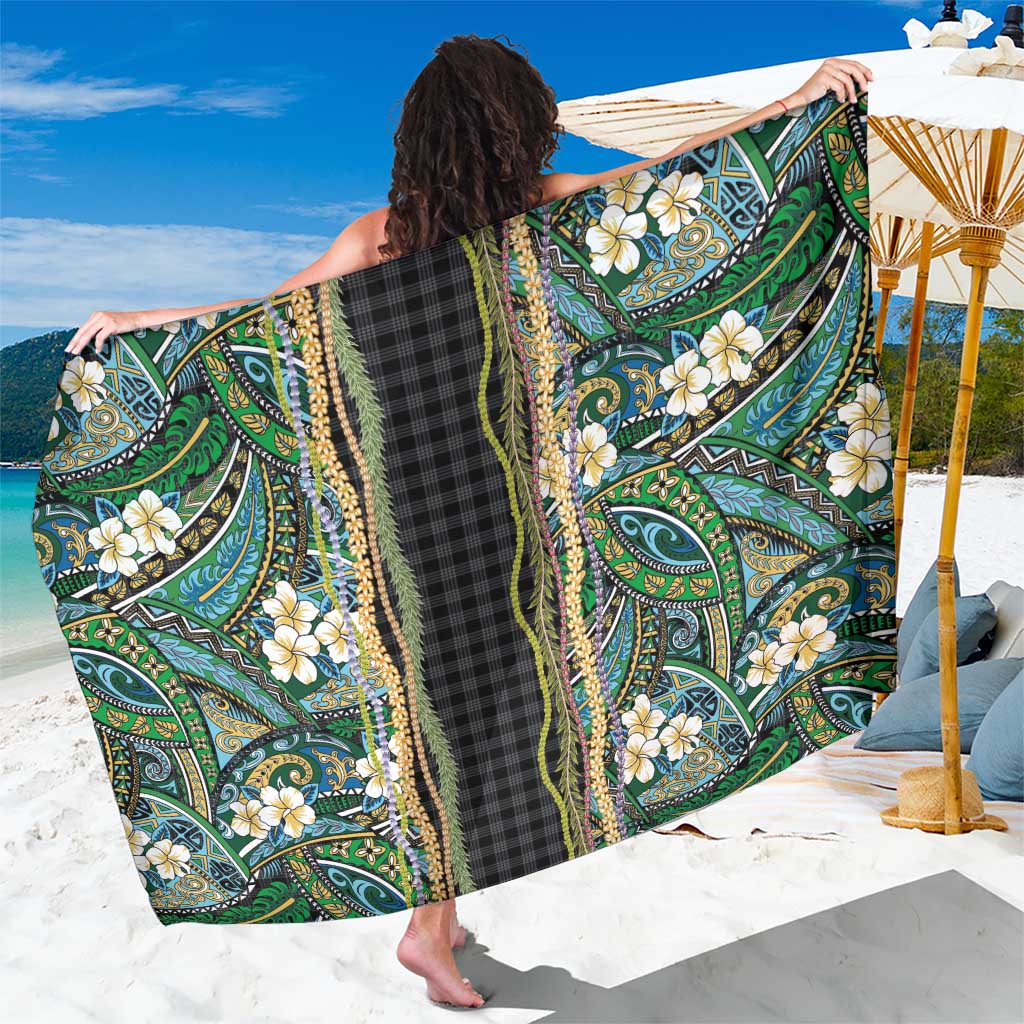 Hawaiian Art Flower Tribal with Lei Sarong Palaka Pattern Black Color - Polynesian Pride