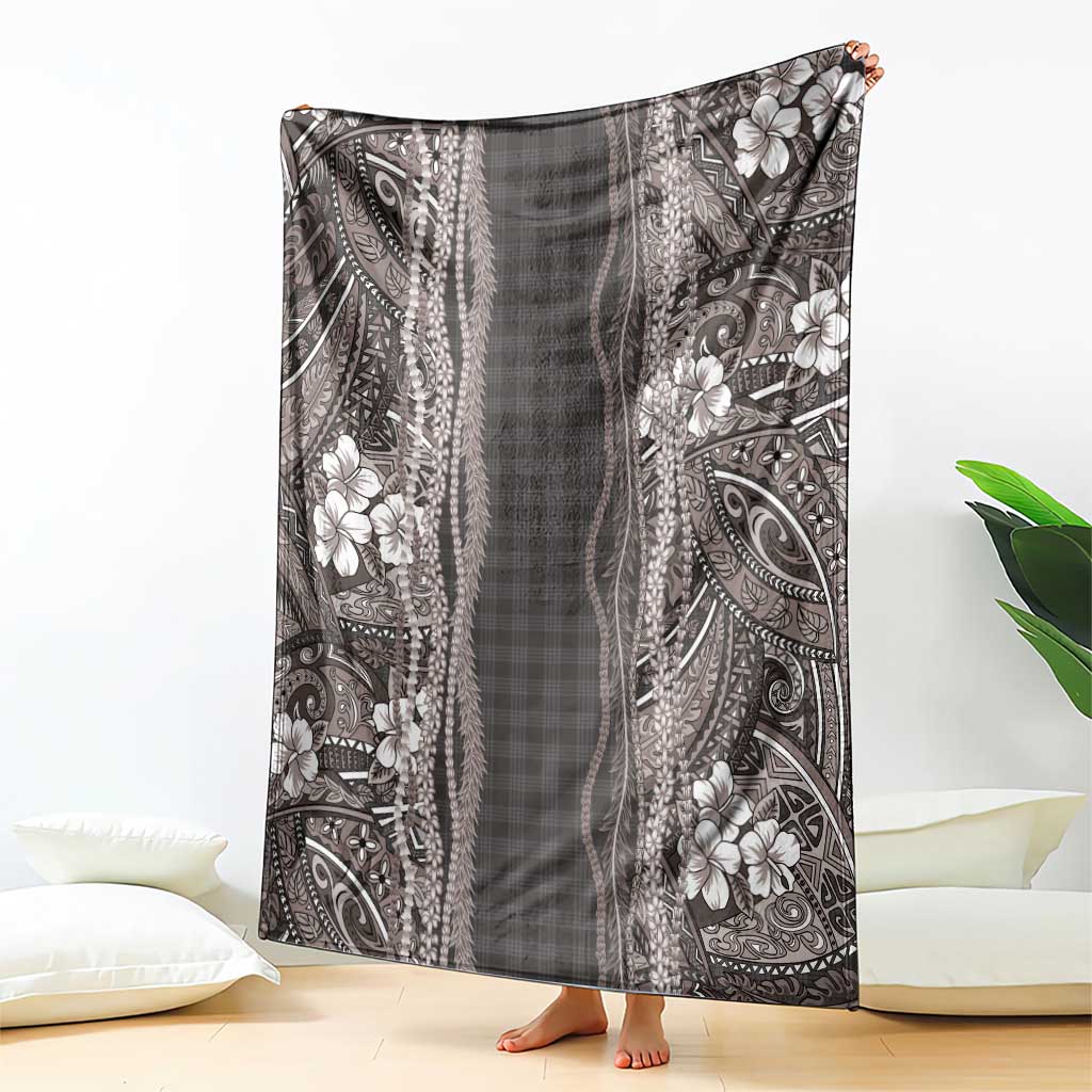 Hawaiian Art Flower Tribal with Lei Blanket Palaka Pattern Grayscale - Polynesian Pride