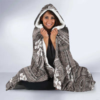 Hawaiian Art Flower Tribal with Lei Hooded Blanket Palaka Pattern Grayscale - Polynesian Pride