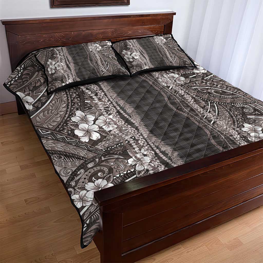 Hawaiian Art Flower Tribal with Lei Quilt Bed Set Palaka Pattern Grayscale - Polynesian Pride