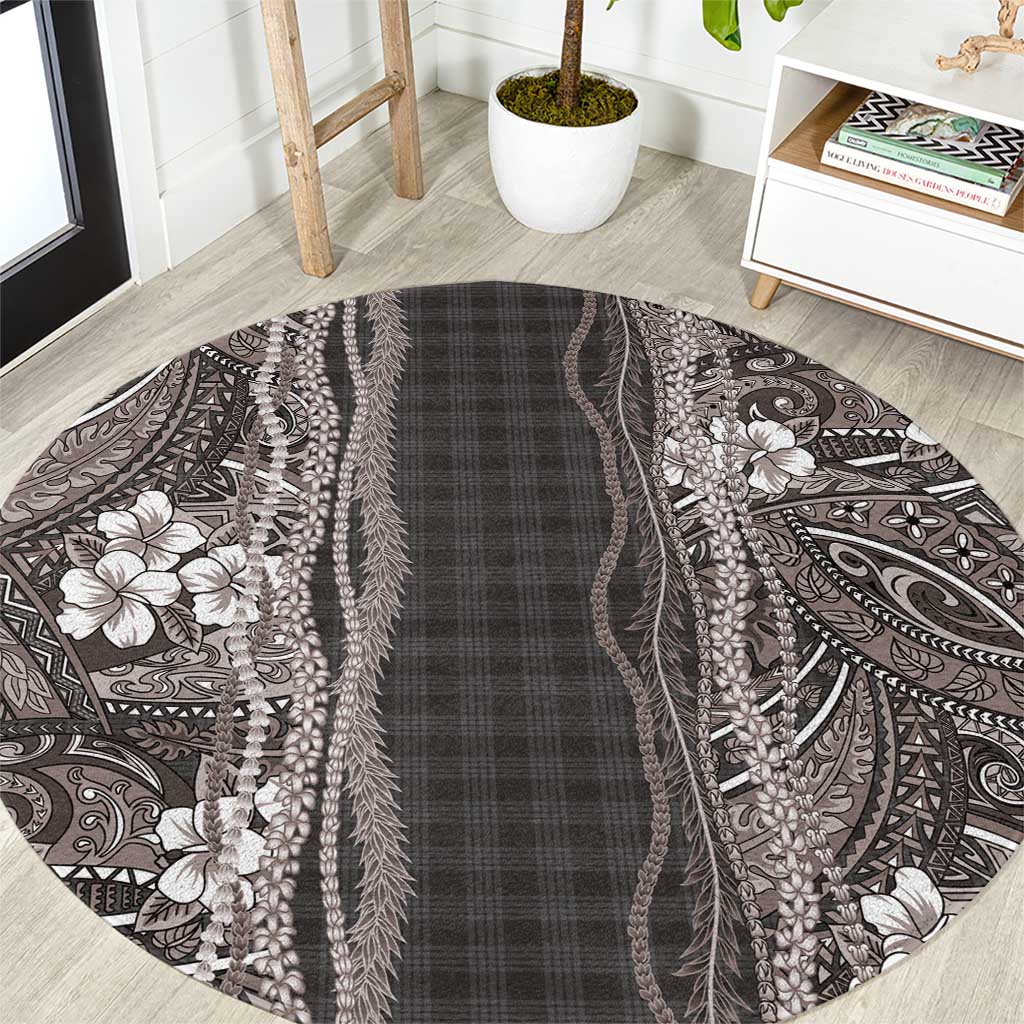 Hawaiian Art Flower Tribal with Lei Round Carpet Palaka Pattern Grayscale - Polynesian Pride