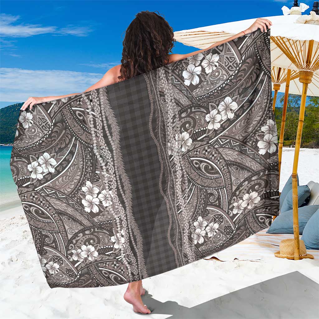 Hawaiian Art Flower Tribal with Lei Sarong Palaka Pattern Grayscale - Polynesian Pride