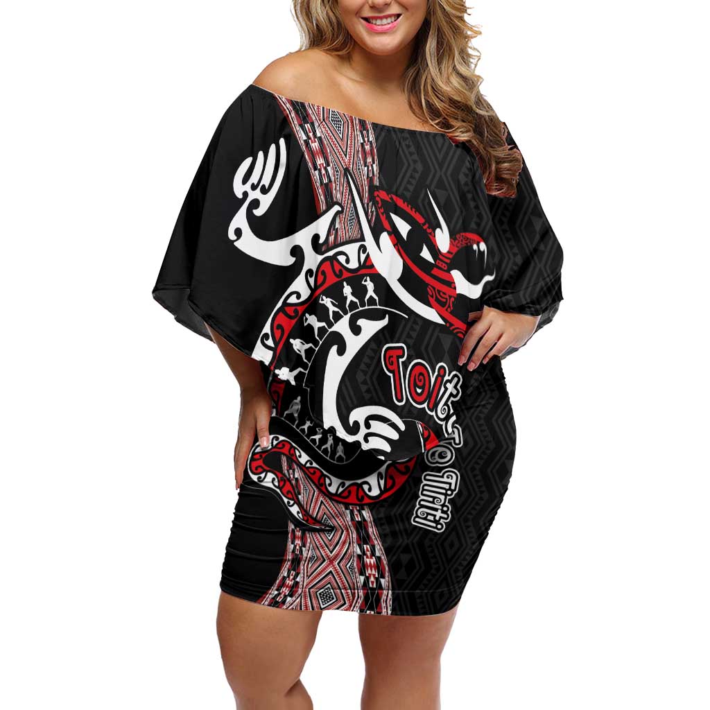 Aotearoa Toitu Te Tiriti Taniko Family Matching Off Shoulder Short Dress and Hawaiian Shirt Maori Taniwha Haka - Honour the Treaty LT03 Mom's Dress Black - Polynesian Pride