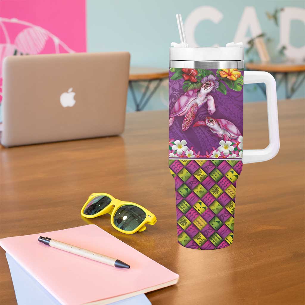 Hawaiian Lei Turtle and Plumeria Tumbler With Handle Polynerian Art Tattoo-Mauve Color