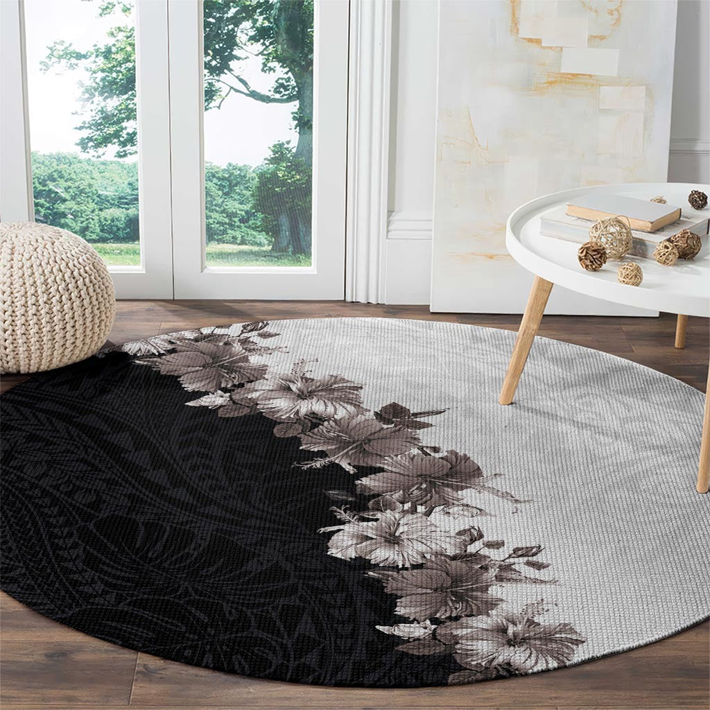 Hawaii Grayscale Hibiscus Flowers Round Carpet Polynesian Pattern With Half Black White Version