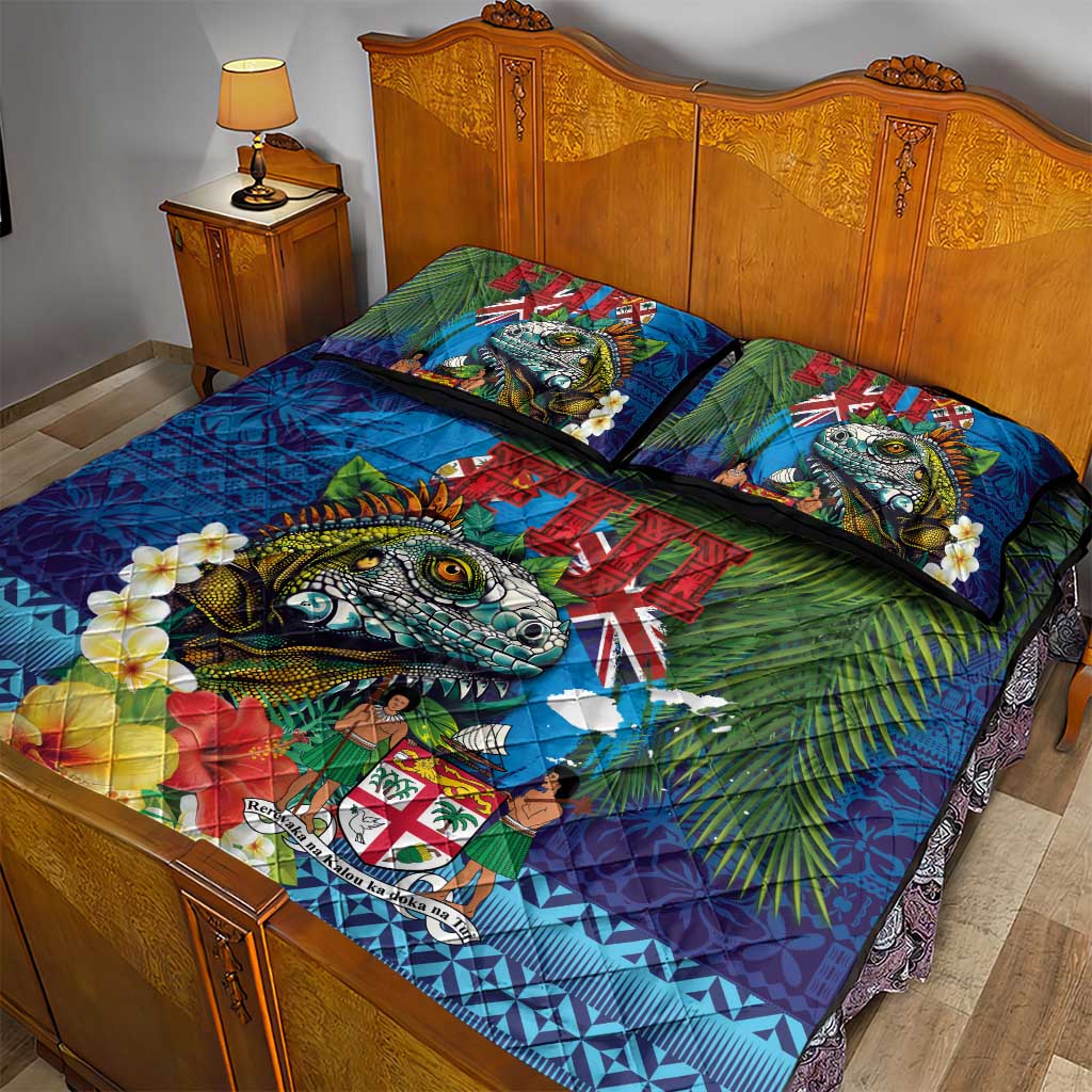 Fiji Iguana-Coat of Arms Quilt Bed Set with Hibiscus and Plumeria Palm Tree Tapa Art