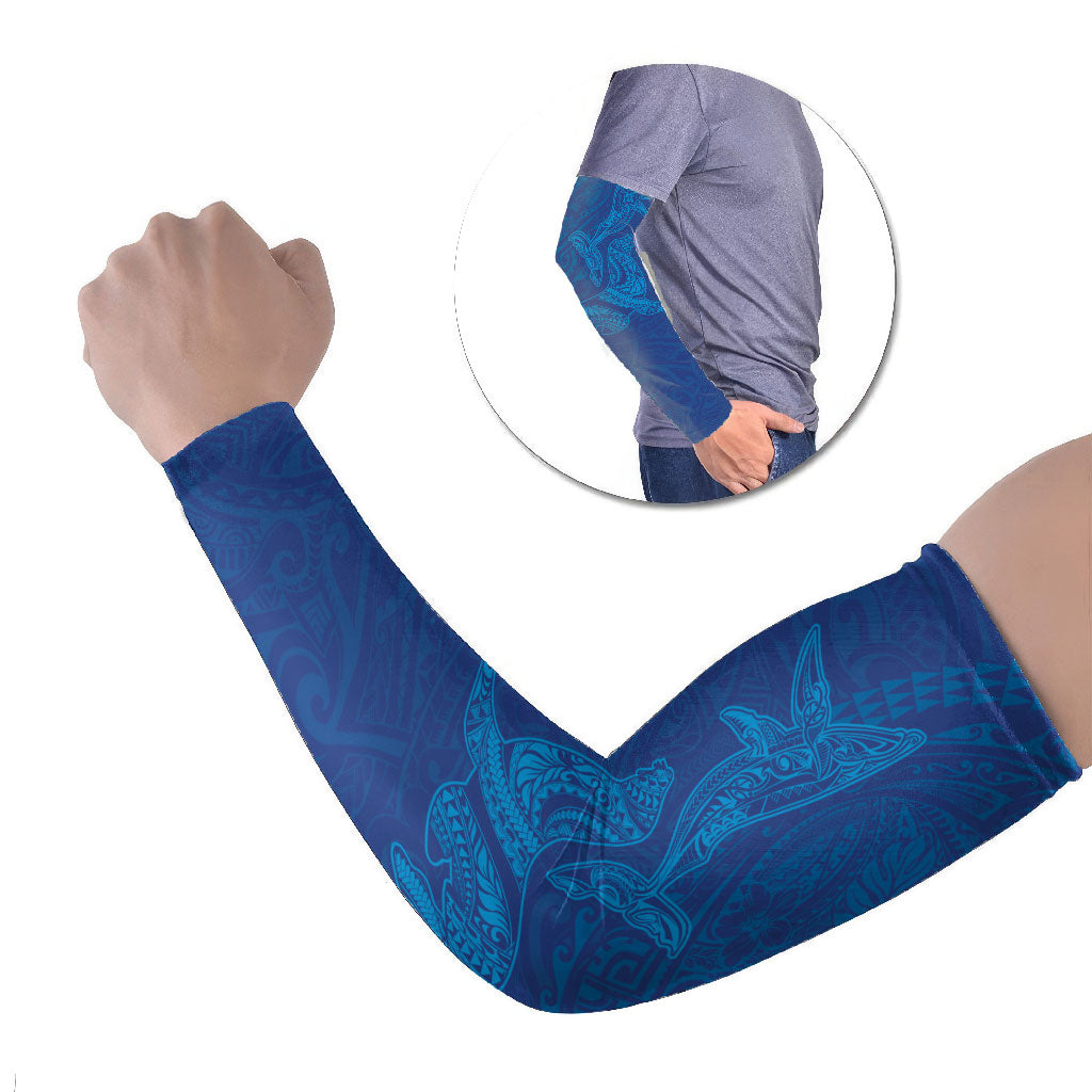 Hawaiian Monk Seal and Whale Arm Sleeves Kakau Tribal Pattern Blue Color LT03 Set of 2 Blue - Polynesian Pride