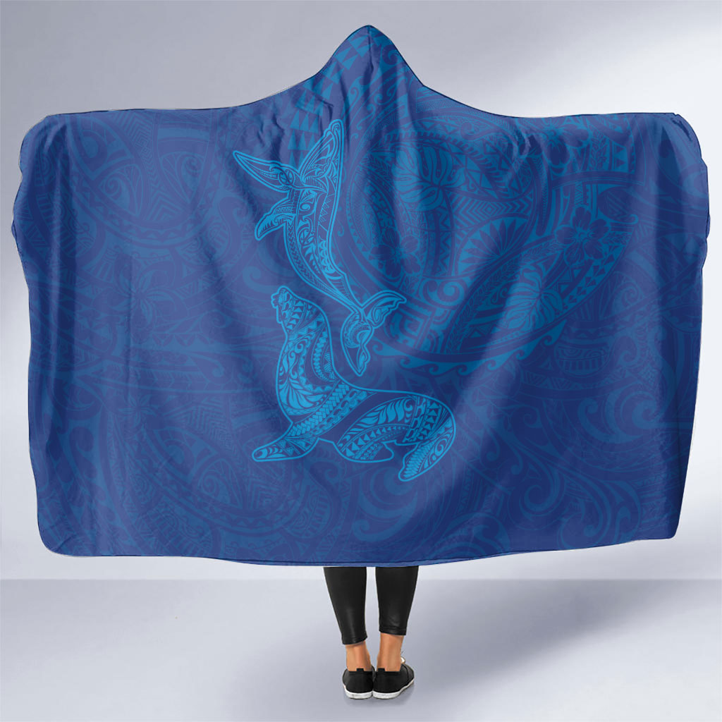 Hawaiian Monk Seal and Whale Hooded Blanket Kakau Tribal Pattern Blue Color LT03 One Size Blue - Polynesian Pride