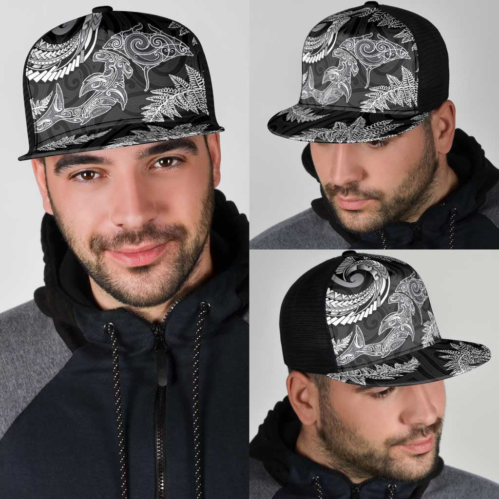 New Zealand Sea Animals with Maori Tribal Tattoo Mesh Trucker Cap Shark Manta Ray with Silver Fern Black