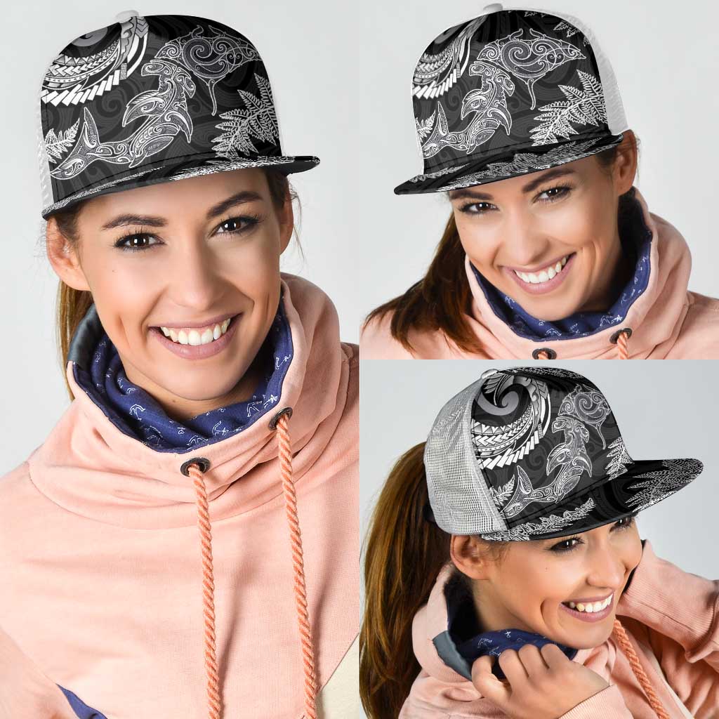 New Zealand Sea Animals with Maori Tribal Tattoo Mesh Trucker Cap Shark Manta Ray with Silver Fern Black