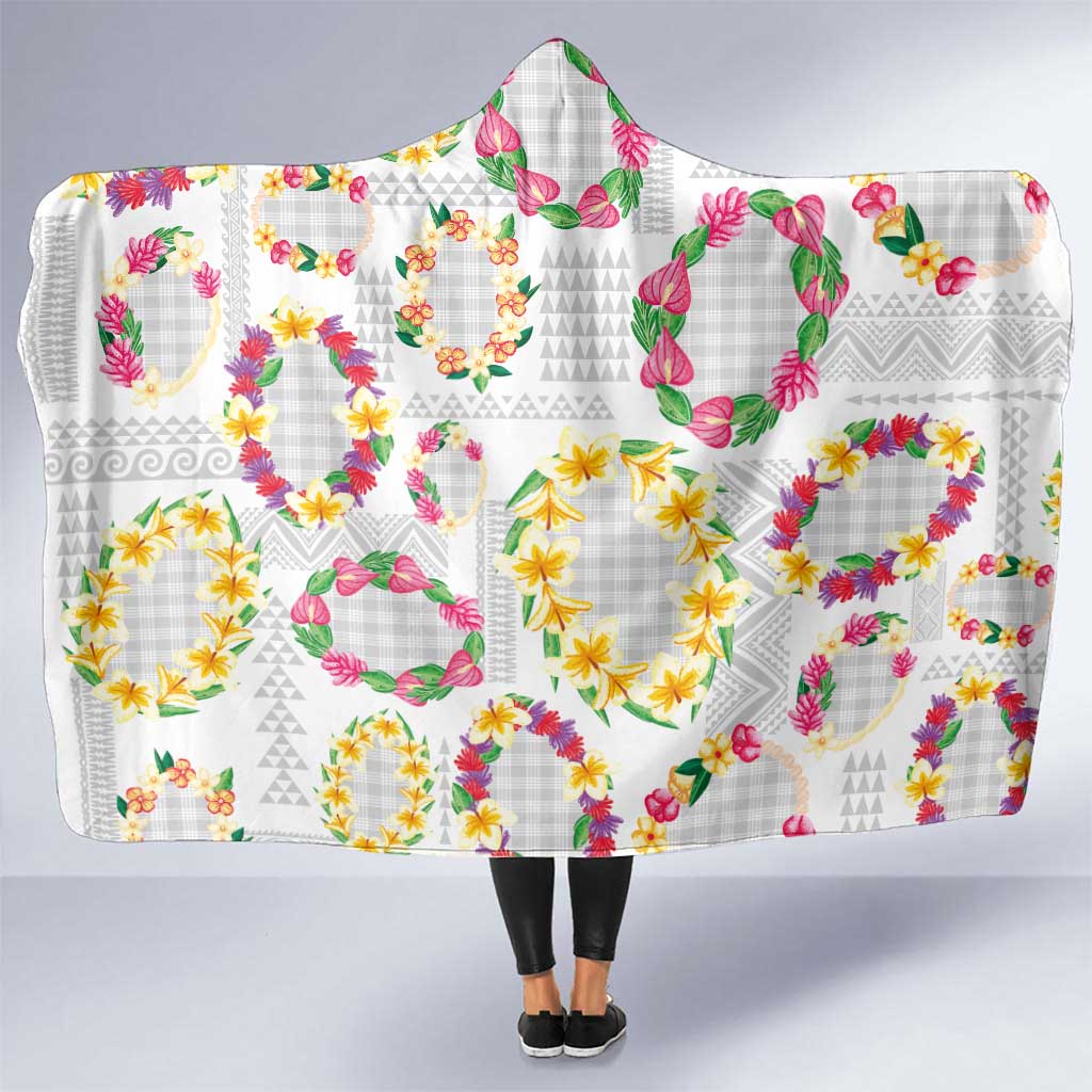 Hawaiian Kakau Tattoo Leis and Palaka Pattern Hooded Blanket Traditional Aloha Tribal White Color LT03 One Size White - Polynesian Pride