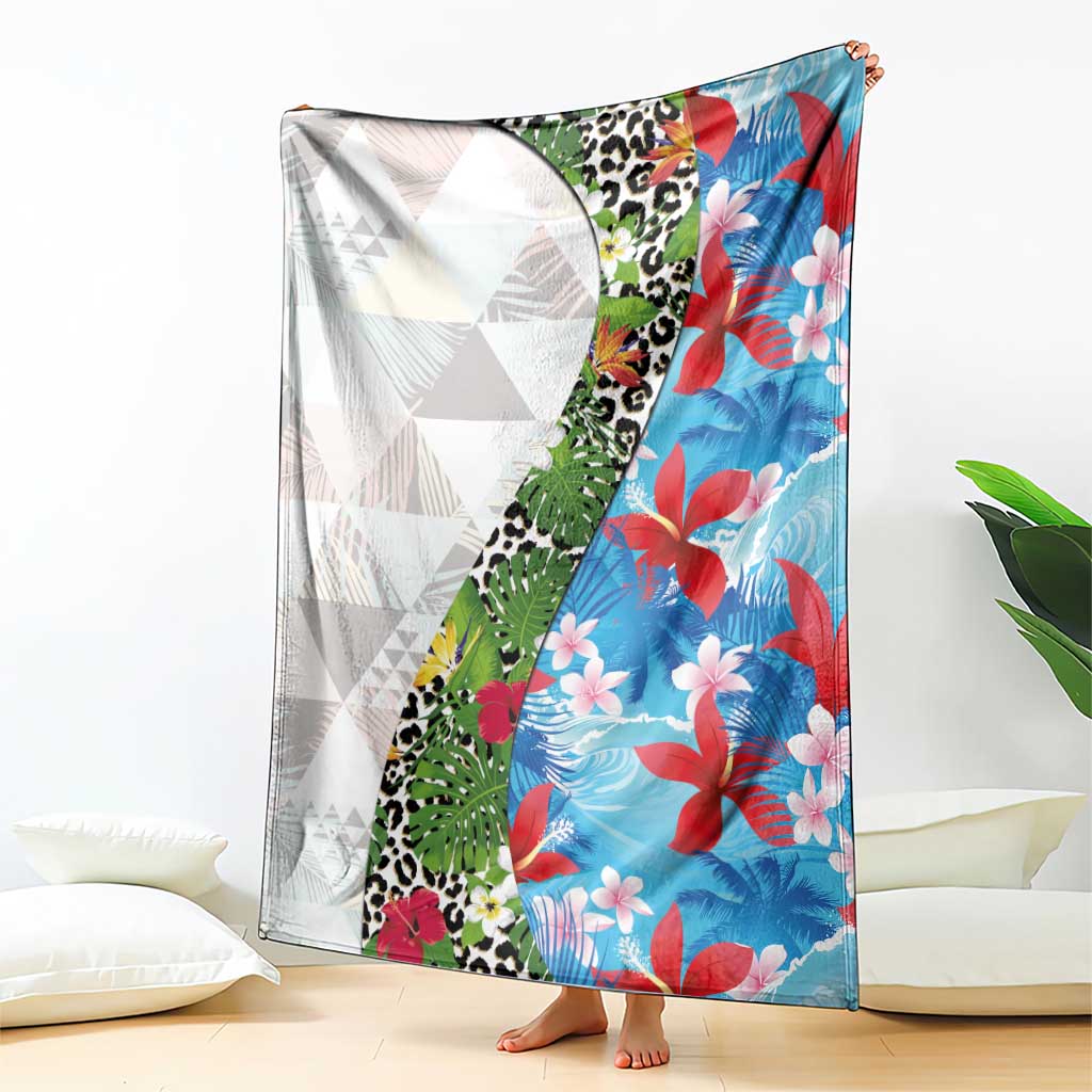 Hawaiian Tropical Flowers and Leaves Blanket on Leopard Pattern Half Style White-Blue Version - Polynesian Pride