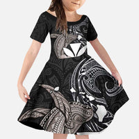 Hawaiian Whale and Kanaka Maoli Symbol Family Matching Summer Maxi Dress and Hawaiian Shirt Hibiscus with Hawaii Map and Polynesian Tattoo Grayscale Color LT03 Daughter's Dress Black - Polynesian Pride