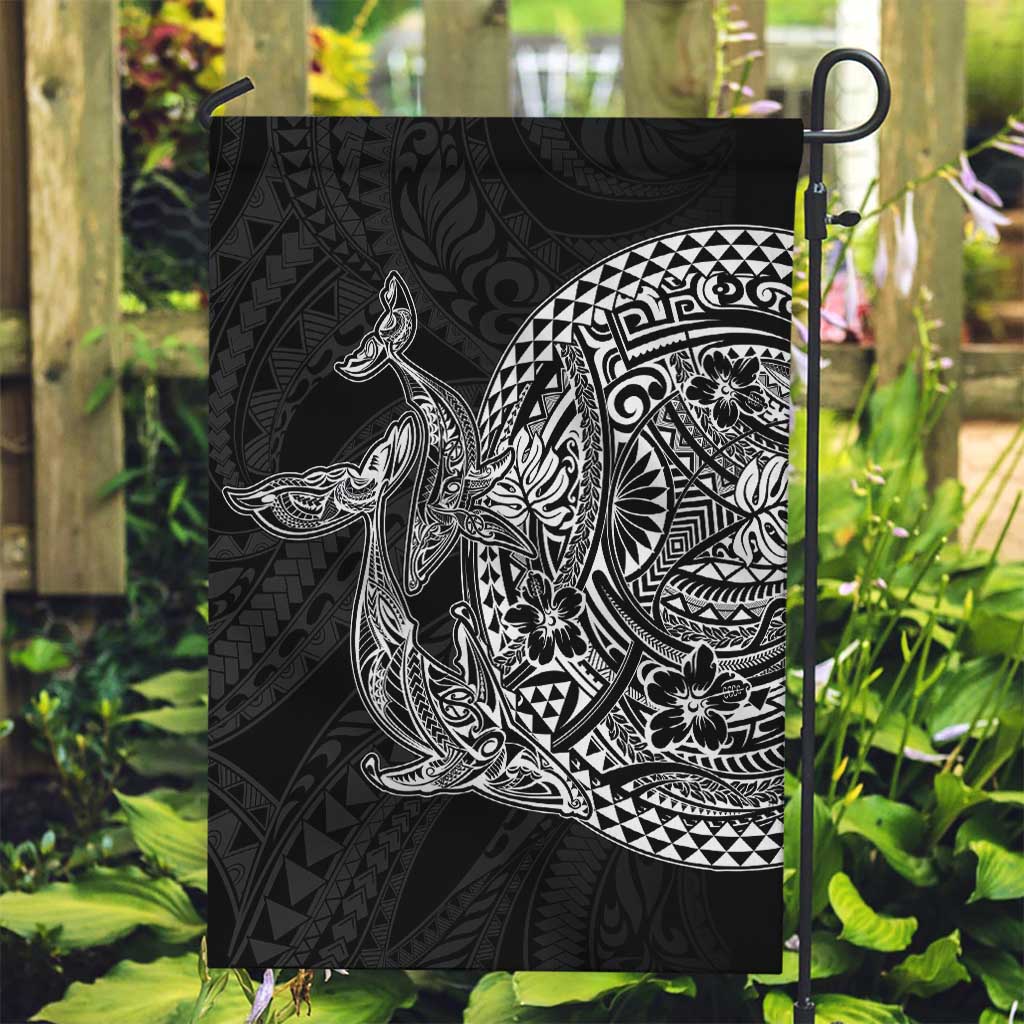 Hawaiian Whales Polynesian Art Motifs Garden Flag Black Color LT03 Garden Flag Black - Polynesian Pride