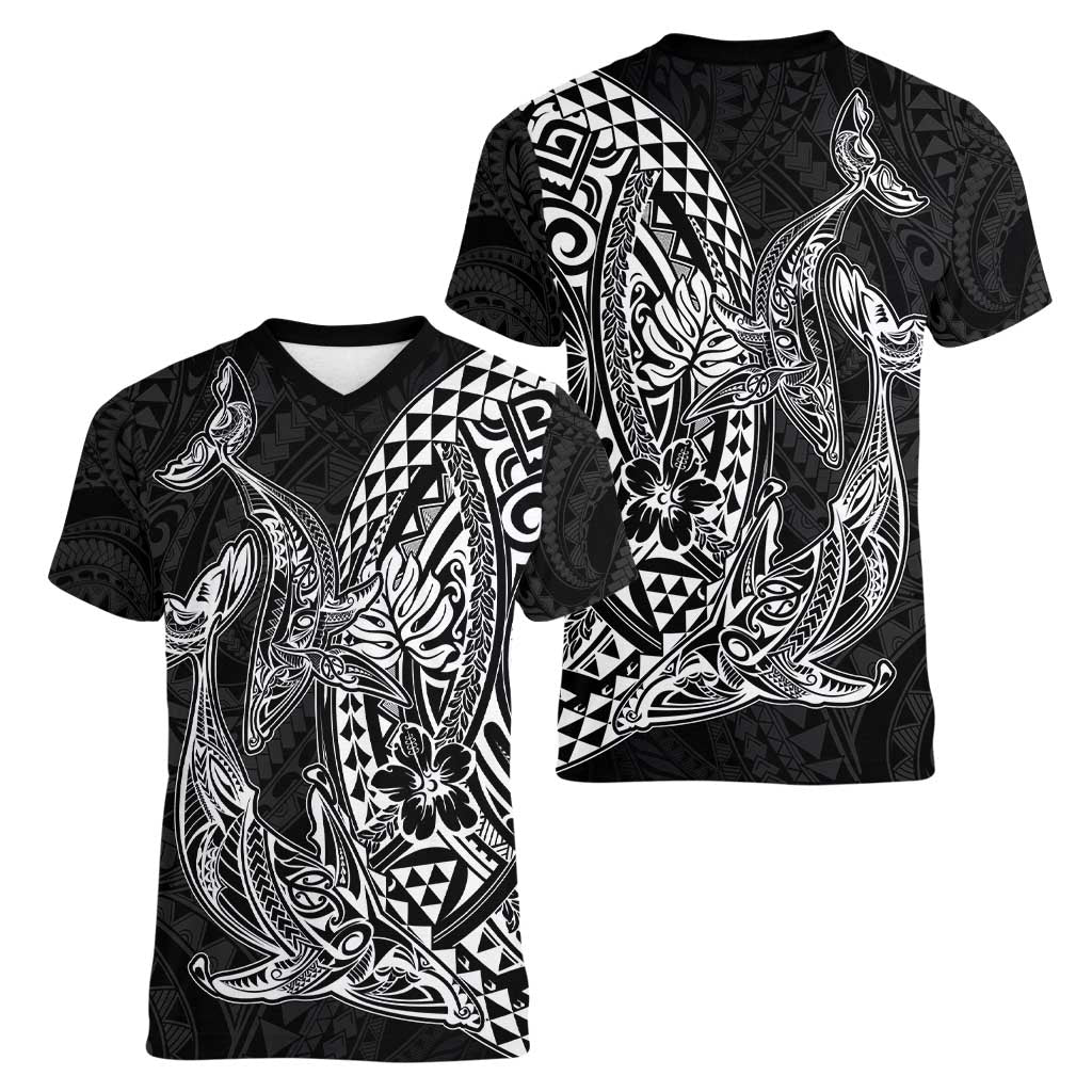 Hawaiian Whales Polynesian Art Motifs Women V-Neck T-Shirt Black Color - Polynesian Pride